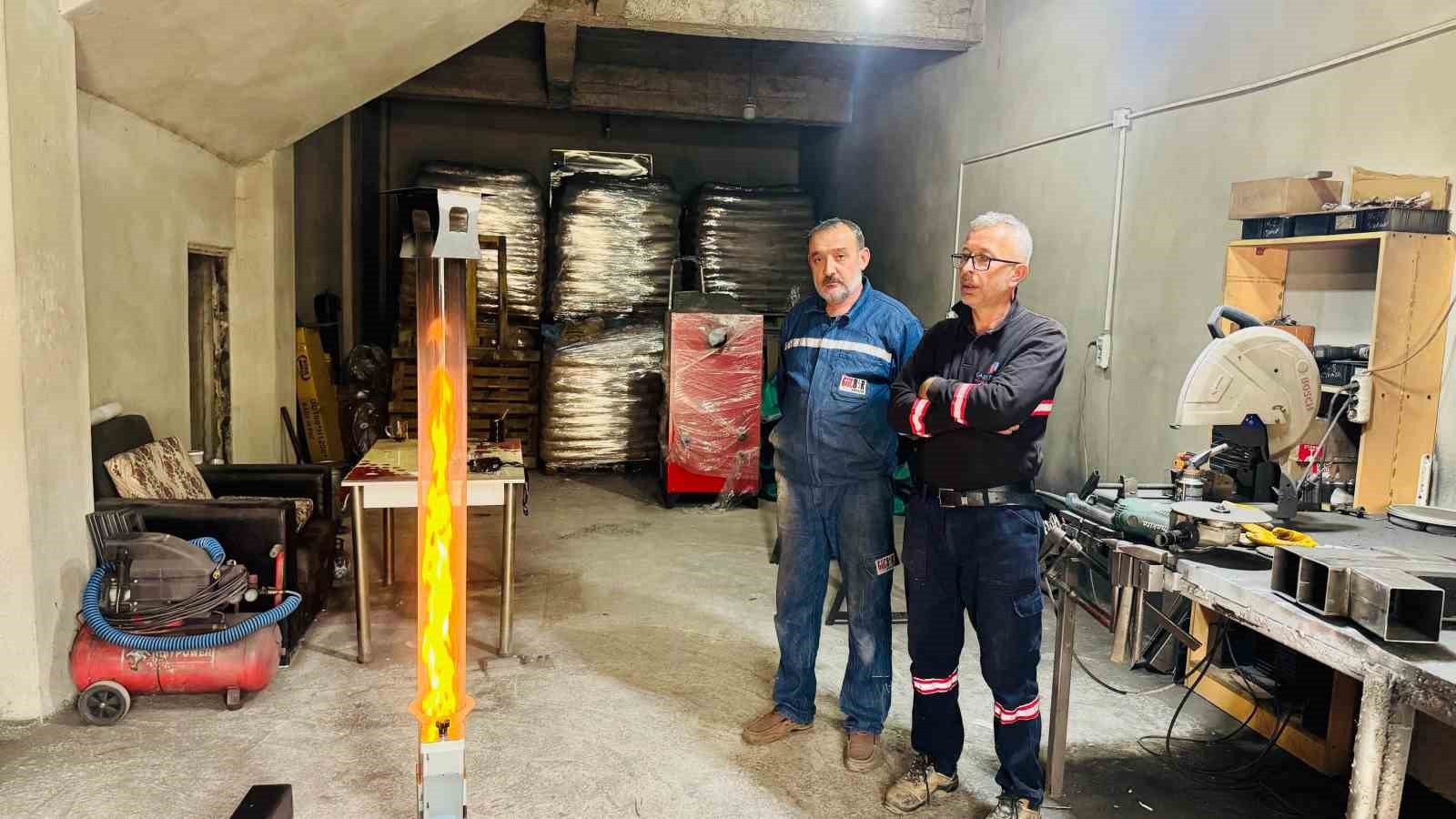 ZONGULDAK (İHA) - DEMİR USTASI ERSİN ÜRKMEZ’İN TASARLADIĞI ÇEVRECİ SOBALAR ALMANYA BAŞTA OLMAK...