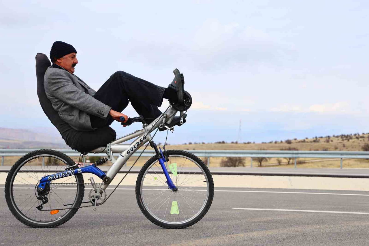 26 YIL ALMANYA’DA YAŞAYAN, ELEKTRİK-ELEKTRONİK MESLEĞİNDEN GELEN HACI BAYRAM ZÜĞÜRT’ÜN YAPTIĞI...