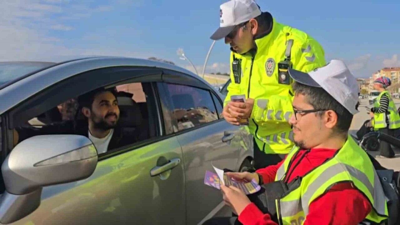 3 ARALIK DÜNYA ENGELLİLER GÜNÜ DOLAYISIYLA SULUOVA İLÇE EMNİYET MÜDÜRLÜĞÜ VE SULUOVA BELEDİYESİ...