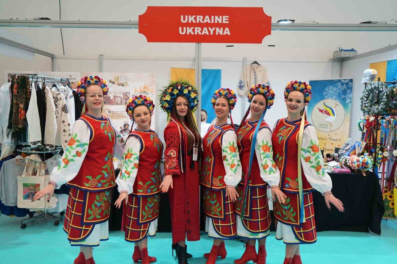 3. DÜNYA KÜLTÜRLERİ FESTİVALİ ANKARA TİCARET ODASI (ATO) CONGRESİUM'DA...