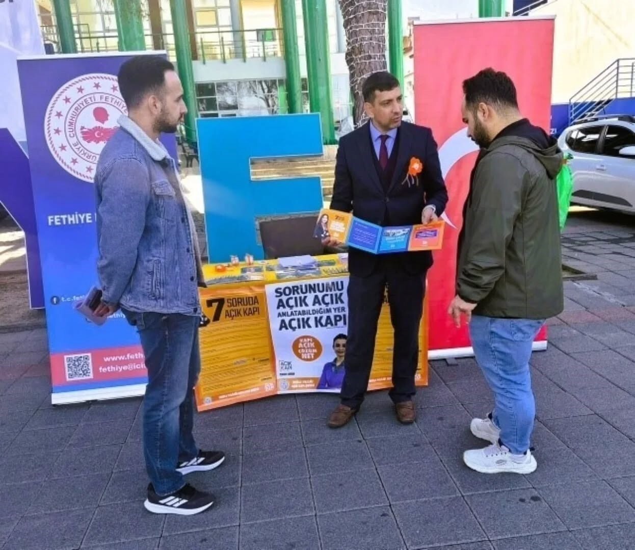 AÇIK KAPI MUĞLA'DA ŞİDDETLE MÜCADELE BİLGİLENDİRMESİ YAPTI