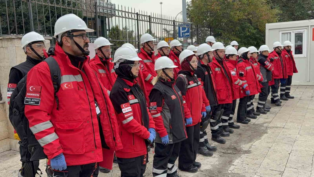 AD-KUR, HAFİF SEVİYE KENTSEL ARAMA VE KURTARMA BİRİMİ OLARAK AKREDİTASYON BELGESİ ALMAYA HAK...