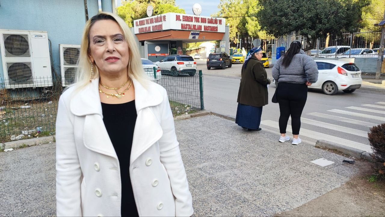 ADANA'DA 30 YILLIK TARİH ÖĞRETMENİ NEVİN VURUNBİĞİ (51), BABASIYLA YAŞADIĞI SORUNLAR NEDENİYLE 2...