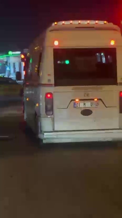 ADANA'DA İŞİTME ENGELLİ GENÇ TRAFİKTE DARP EDİLMİŞTİ (ARŞİV)