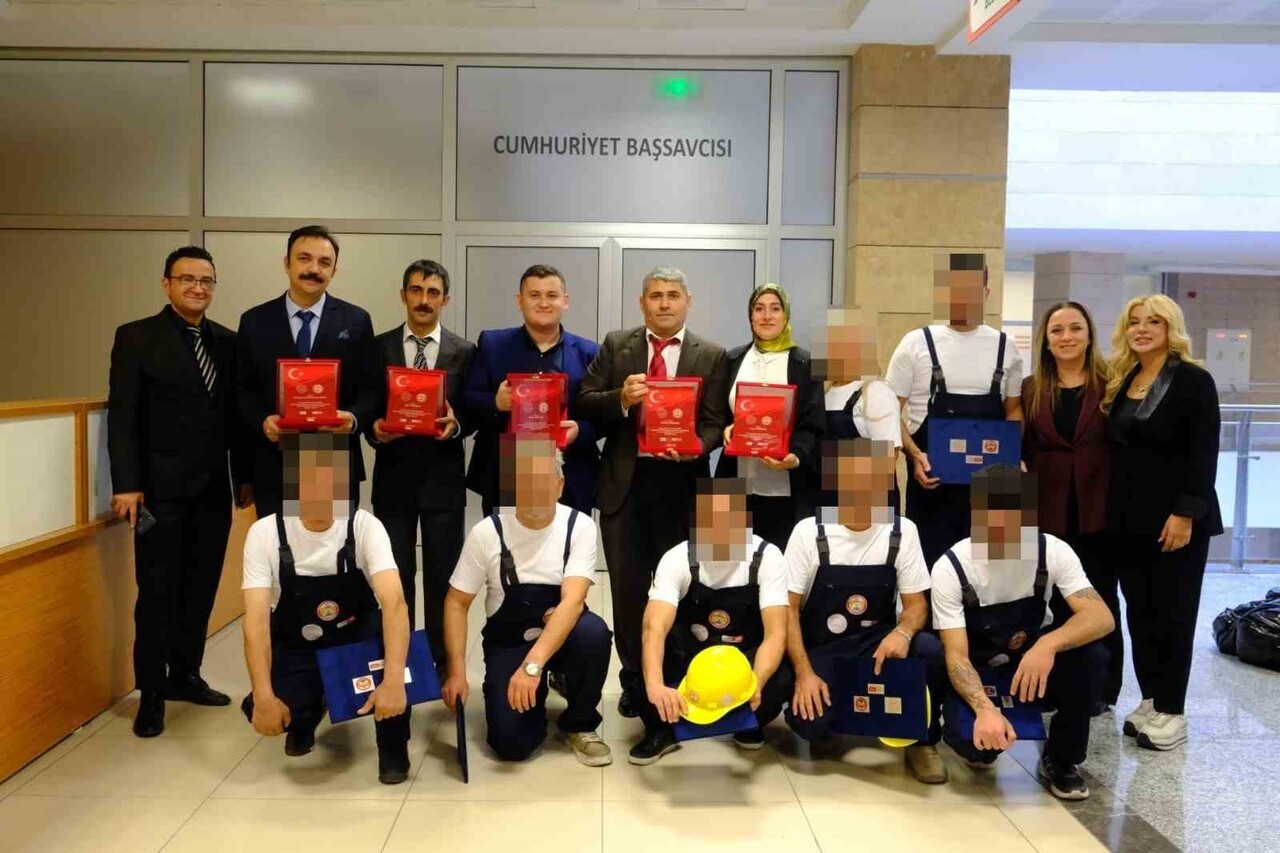 ADANA’DA DENETİMLİ SERBESTLİK KAPSAMINDAKİ YÜKÜMLÜLERİN İSTİHDAMA KAZANDIRILMASINI AMAÇLAYAN...