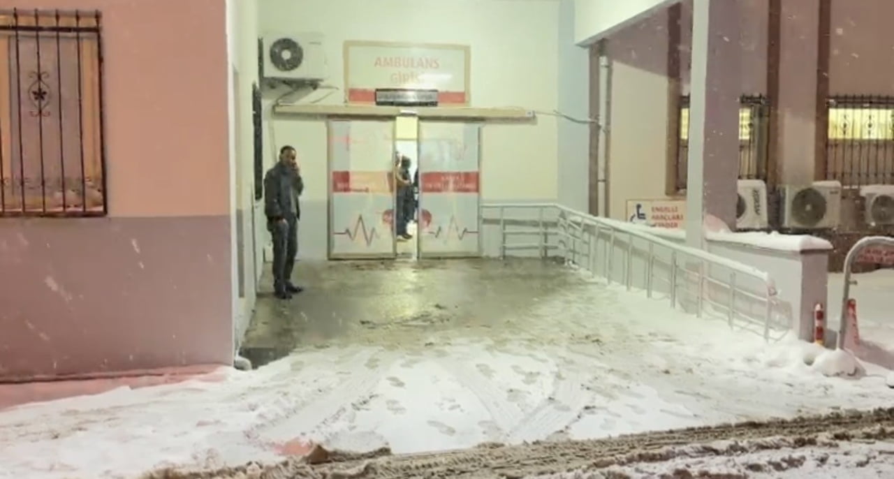 ADIYAMAN’IN KAHTA İLÇESİNDE BİR KİŞİ SOBADAN SIZAN KARBONDİOKSİT GAZINDAN ZEHİRLENEREK HAYATINI...