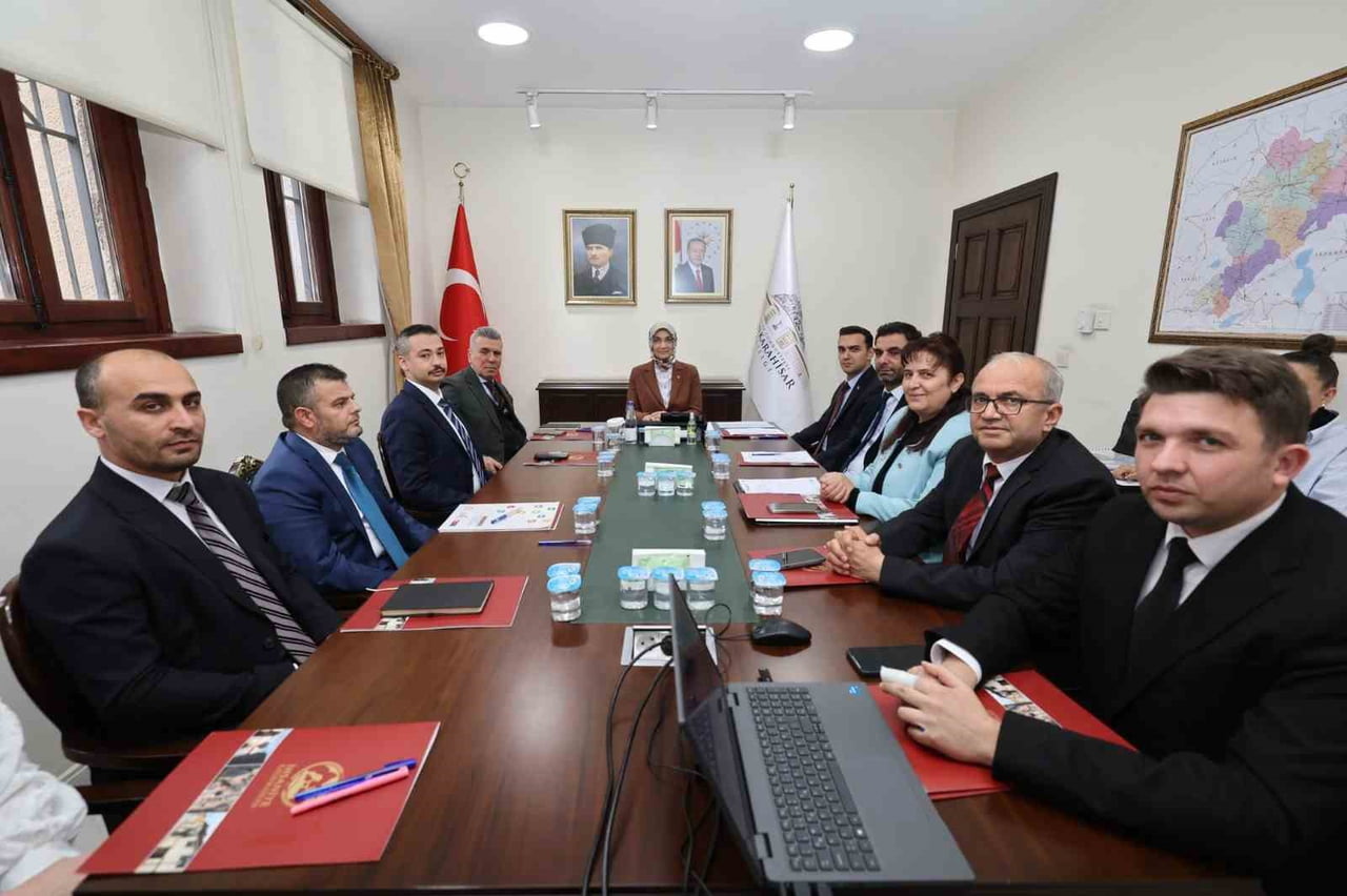 AFYONKARAHİSAR’DA TARİHİ FRİG VADİSİ İLE SULTANDAĞI İLÇESİNDE TARİHİ YAPILAR İÇİN HAZIRLANACAK...