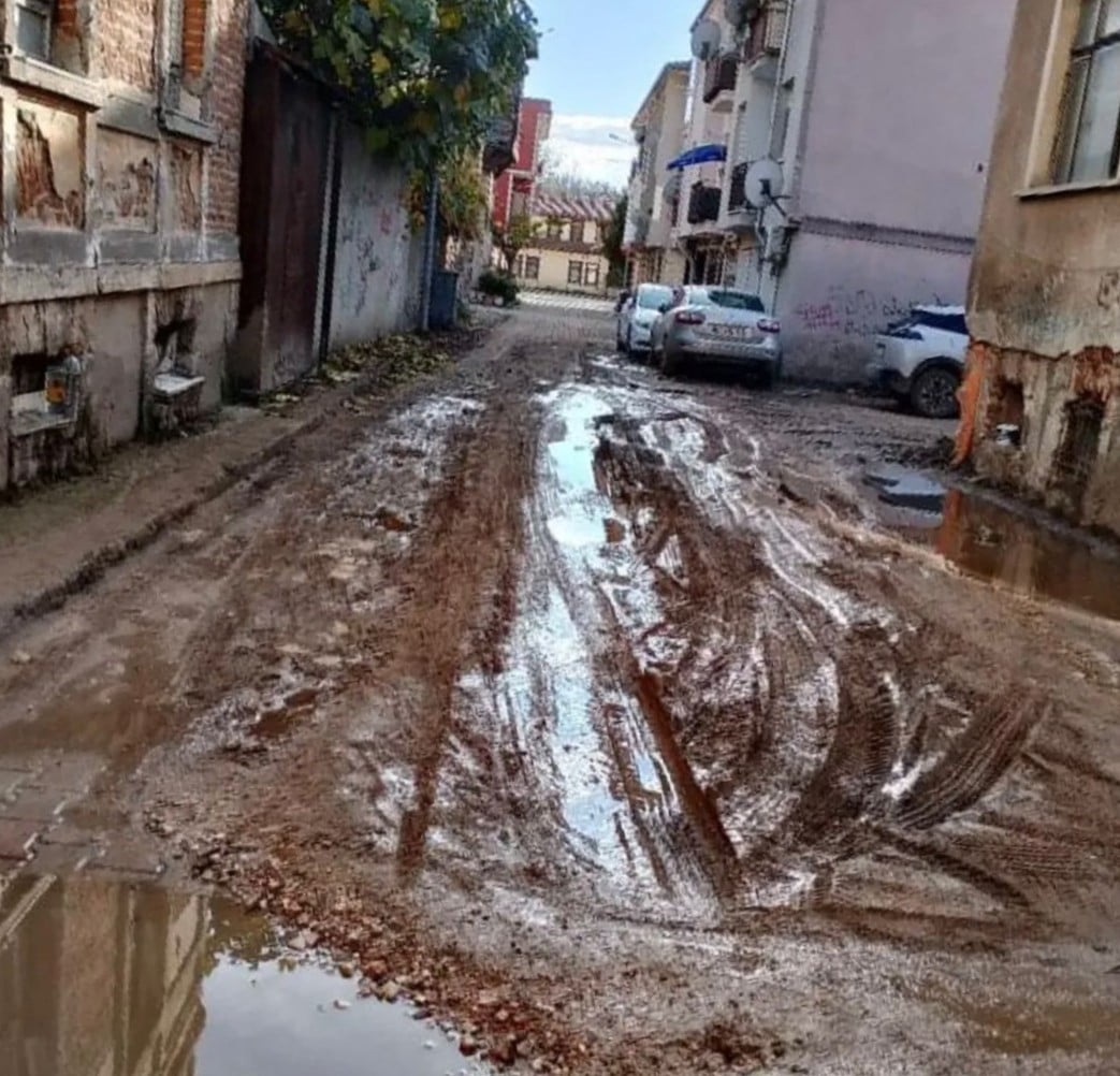 AK PARTİ EDİRNE İL BAŞKANI İBA: “ANLATILAN EDİRNE İLE YAŞANAN EDİRNE AYNI DEĞİL”