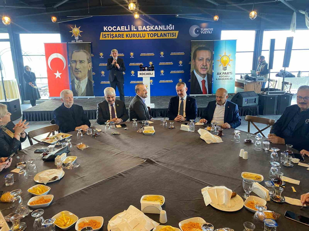 AK PARTİ KOCAELİ TEŞKİLATI İL İSTİŞARE KURULU TOPLANTISI, YOĞUN KATILIMLA...