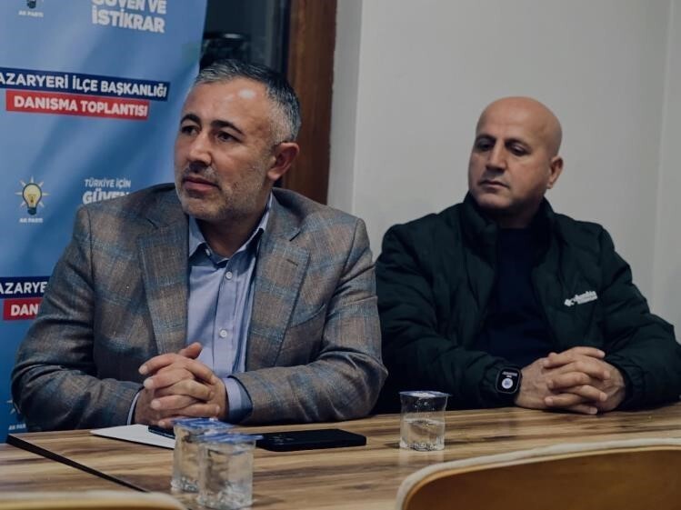 AK PARTİ TEŞKİLATI KÜÇÜKELMALI TABİAT PARKI'NDA BULUŞTU