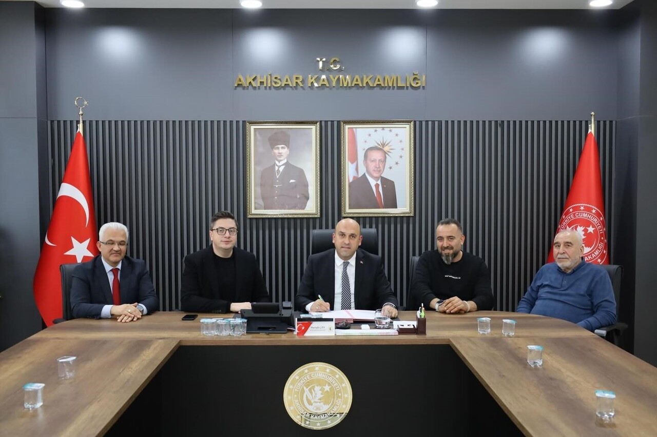 AKHİSAR’IN TARİHİ VE DİNİ SİMGELERİNDEN PAŞA CAMİİ’NİN RESTORASYONU İÇİN AKHİSAR KAYMAKAMLIĞI...