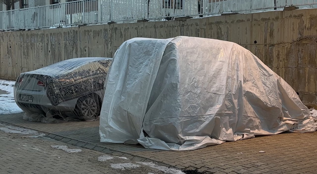 AKKARİ’NİN YÜKSEKOVA İLÇESİNDE ETKİLİ OLAN DONDURUCU SOĞUKLAR YAŞAMI OLUMSUZ ETKİLERKEN...