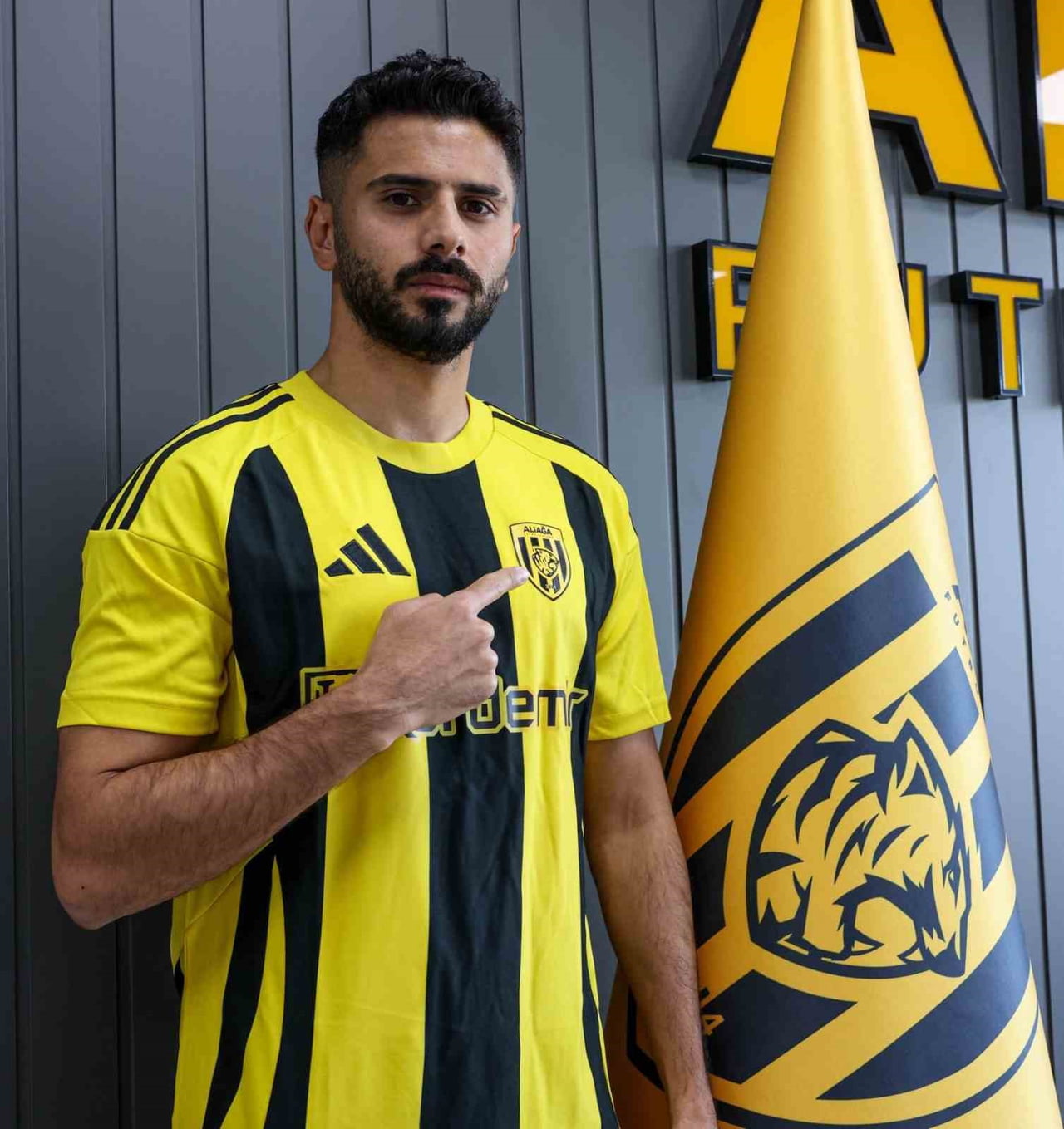 ALİAĞA FK, ALBERK KOÇ’U KADROSUNA KATTI