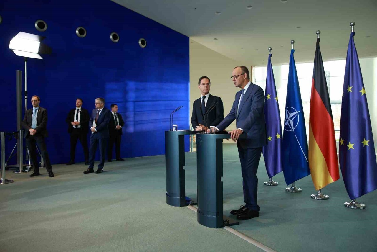 ALMANYA BAŞBAKANI FRİEDRİCH MERZ, RUSYA-UKRAYNA SAVAŞININ SONA ERDİRİLMESİNE DÖNÜK ÇABALARDA HAFTA...