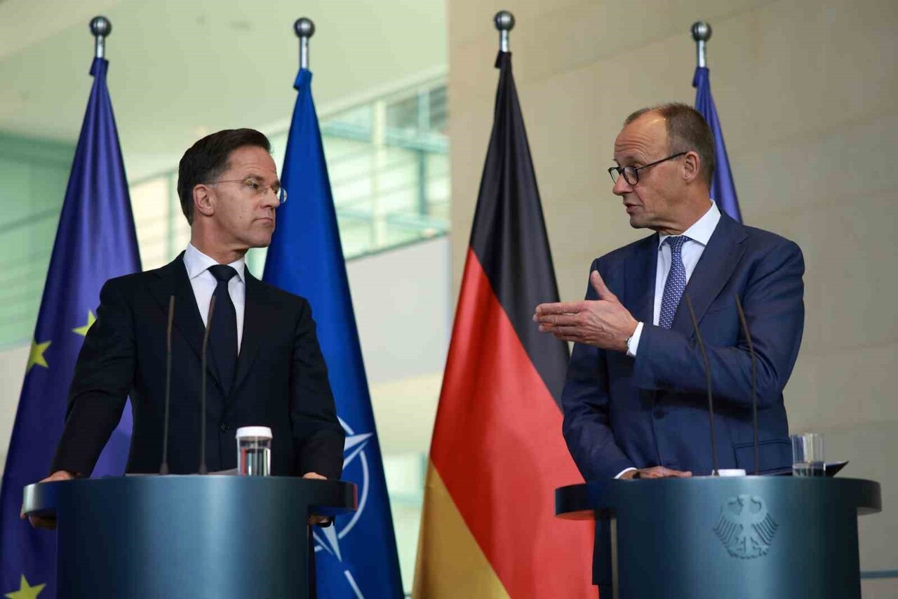 ALMANYA BAŞBAKANI FRİEDRİCH MERZ, RUSYA-UKRAYNA SAVAŞININ SONA ERDİRİLMESİNE DÖNÜK ÇABALARDA HAFTA...