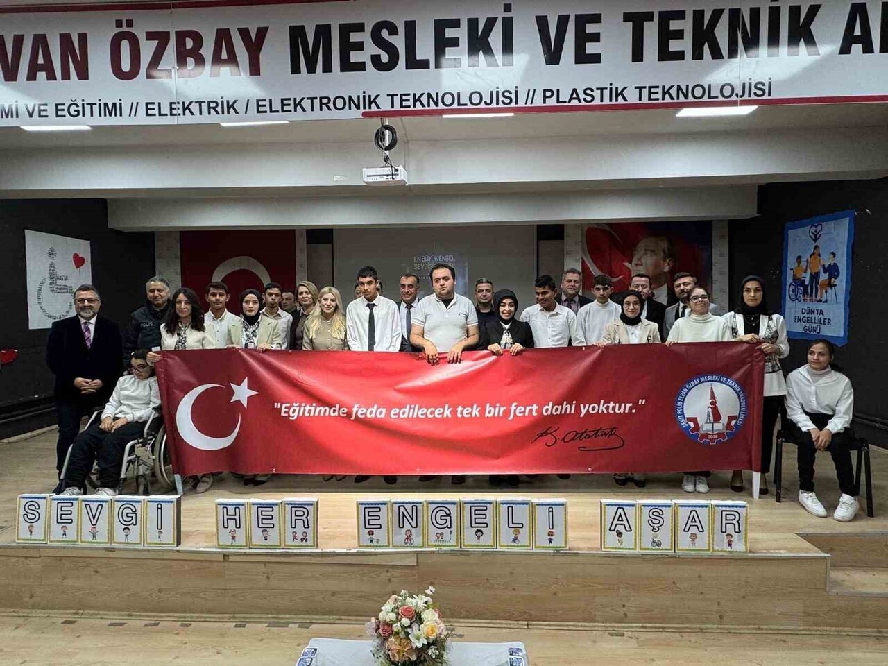 ALTINTAŞ’TA "DÜNYA ENGELLİLER GÜNÜ" ETKİNLİKLERİ