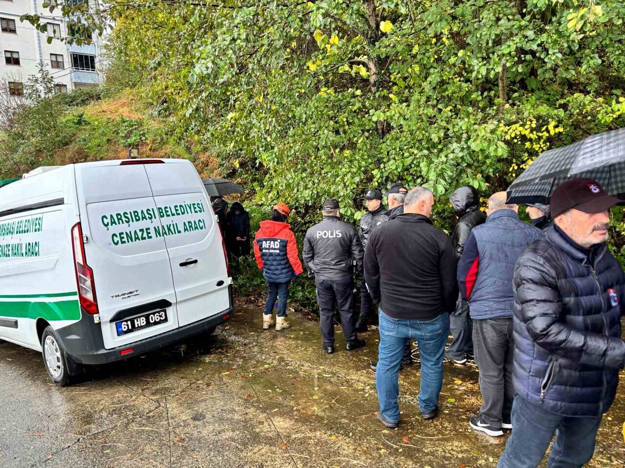 ANIK, BU SABAH SAATLERİNDE ÇARŞIBAŞI İLÇESİ BURUNBAŞI YALI SOKAK MEVKİİNDE DERE YATAĞINDAKİ MENFEZ...