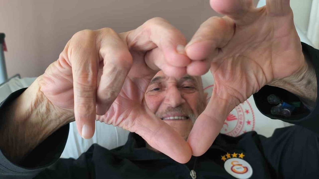 ANTALYA'DA 3 GÜNDÜR HASTANEDE TEDAVİSİ SÜREN TÜRK SİNEMASININ ÜNLÜ İSİMLERİNDEN COŞKUN GÖĞEN...