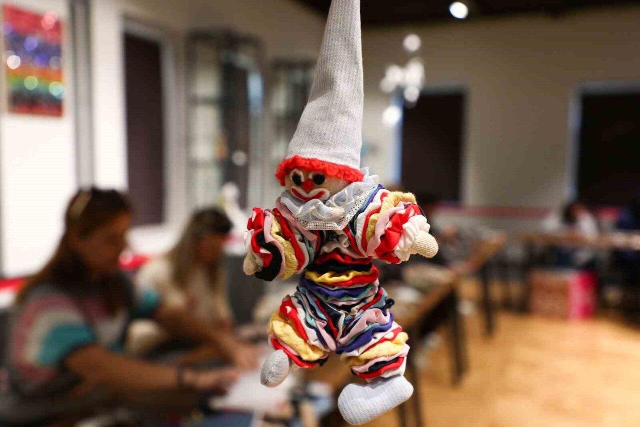 ANTALYA BÜYÜKŞEHİR BELEDİYESİ ÇEVRE EĞİTİM VE İNOVASYON MERKEZİ, YILBAŞI ÖNCESİNDE RENKLİ BİR...