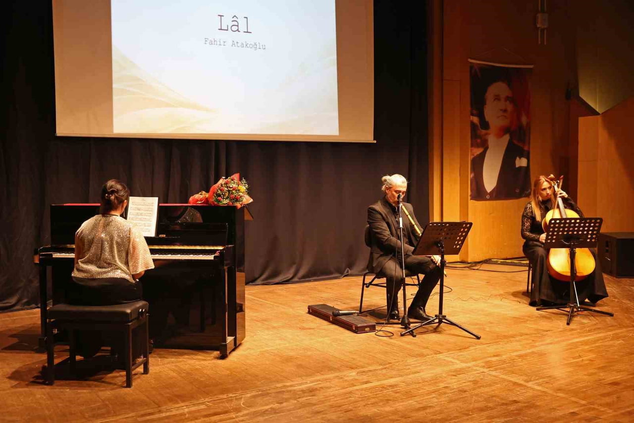 ANTALYA BÜYÜKŞEHİR BELEDİYESİ İSMAİL BAHA SÜRELSAN KONSERVATUVARI, ZEFİR ZAMANI KONSERİYLE...