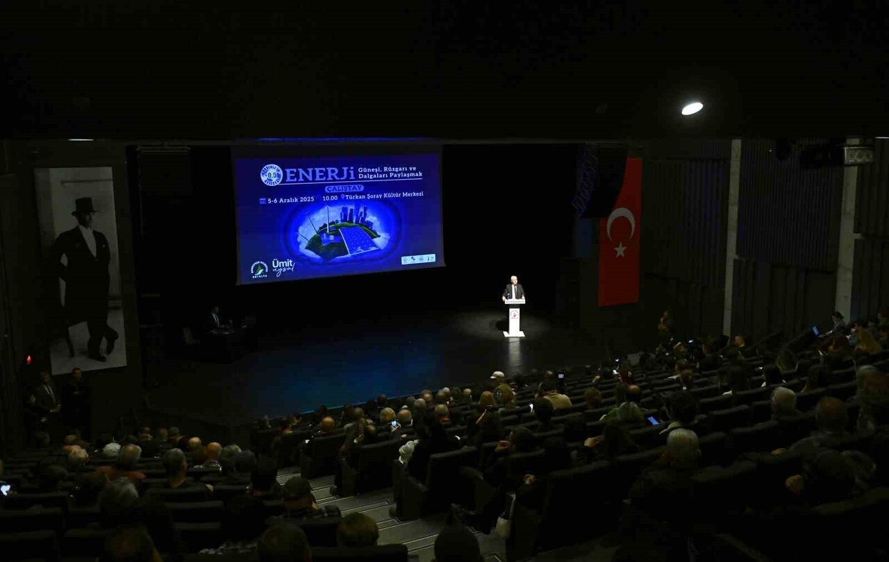 ANTALYA MURATPAŞA BELEDİYE BAŞKANI ÜMİT UYSAL "ENERJİ: GÜNEŞİ, RÜZGARI VE DALGALARI PAYLAŞMAK"...