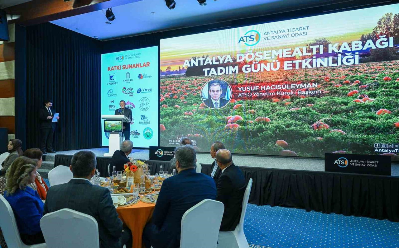 ANTALYA’NIN BEREKETLİ TOPRAKLARINDA YETİŞEN DÖŞEMEALTI KABAĞI, COĞRAFİ İŞARET YOLUNDA İLK KEZ 53...