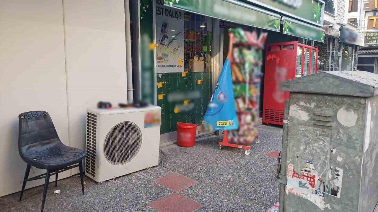 AYDIN'IN EFELER İLÇESİNDE BİR İŞYERİ, GECE YARISI KİMLİĞİ BELİRSİZ KİŞİLER TARAFINDAN...