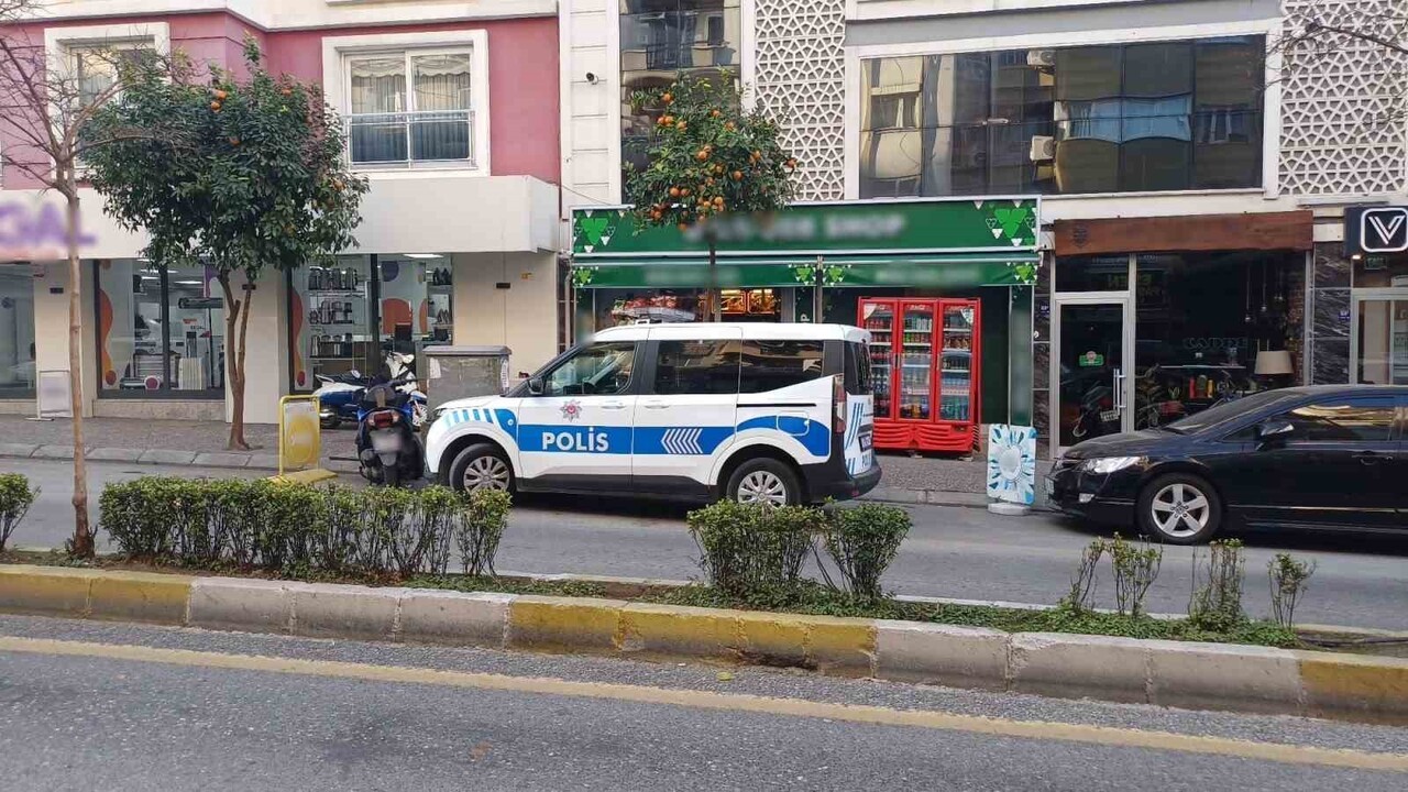 AYDIN'IN EFELER İLÇESİNDE BİR İŞYERİ, GECE YARISI KİMLİĞİ BELİRSİZ KİŞİLER TARAFINDAN...