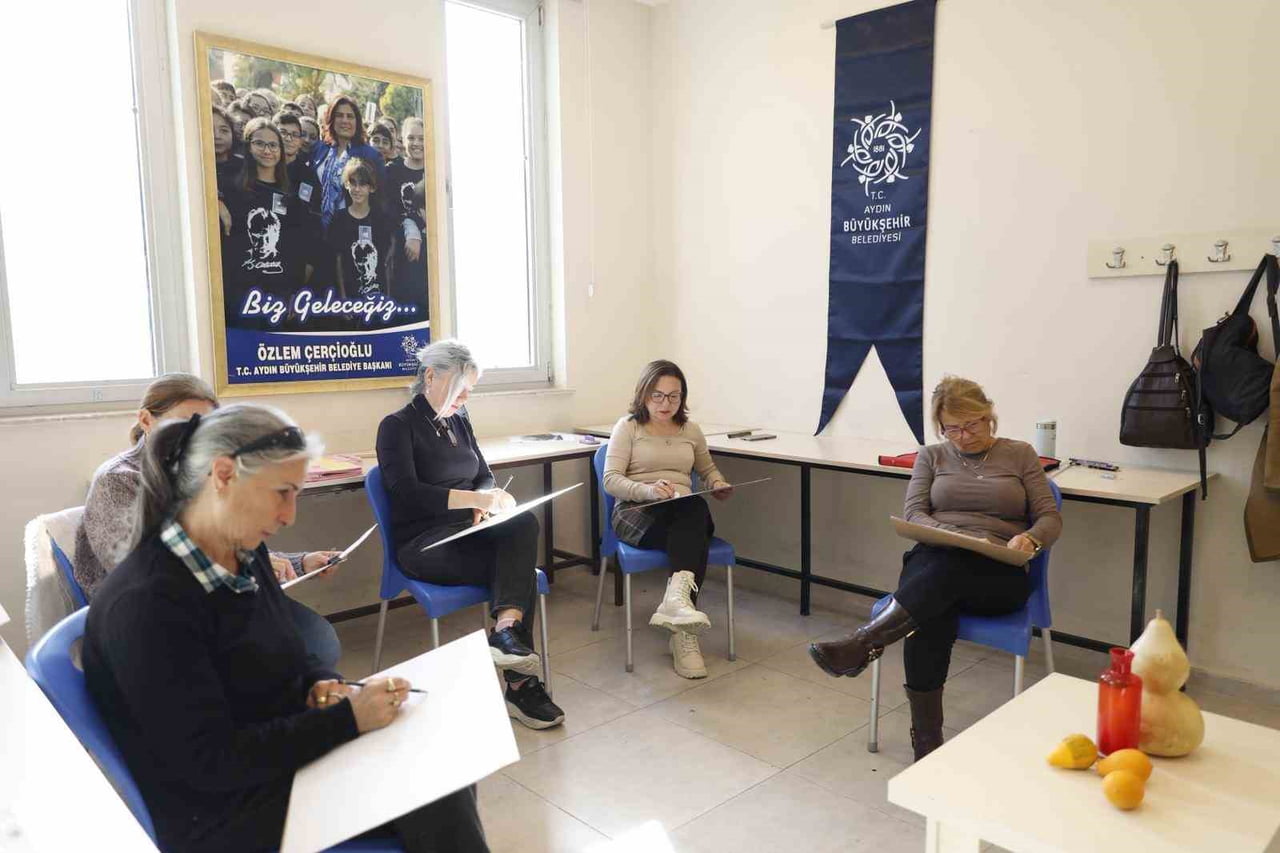 AYDIN BÜYÜKŞEHİR BELEDİYESİ TARAFINDAN DÜZENLENEN GÜZ DÖNEMİ ETKİNLİKLERİ KAPSAMINDA HER YAŞTAN...