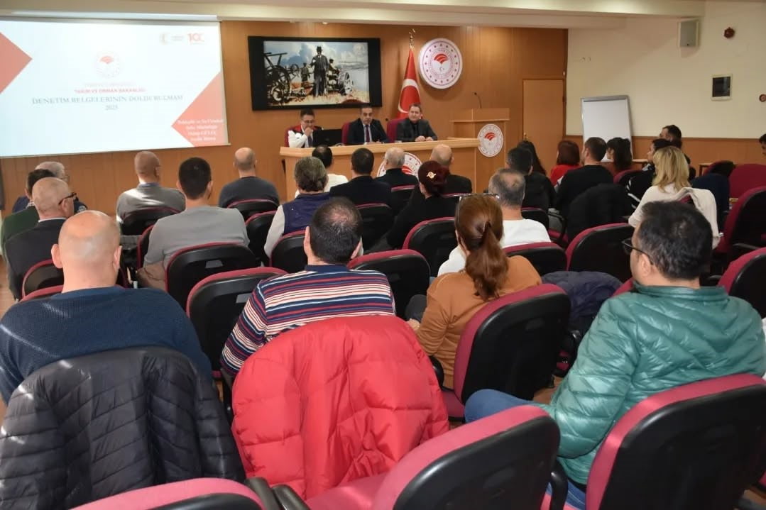 AYDIN İL TARIM VE ORMAN MÜDÜRLÜĞÜ TARAFINDAN İL VE İLÇE PERSONELLERİNİN KATILIMIYLA DÜZENLENEN...