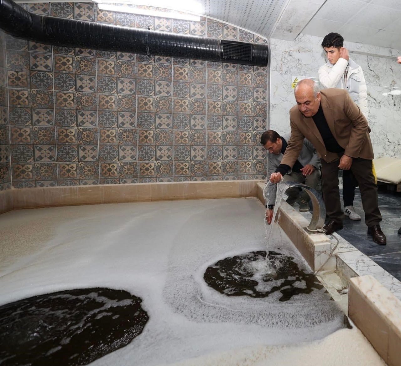 AZİZİYE BELEDİYESİNE BAĞLI ILICA TERMAL TESİSLERİ, KAPILARINI YARIN HİZMETE YENİDEN...