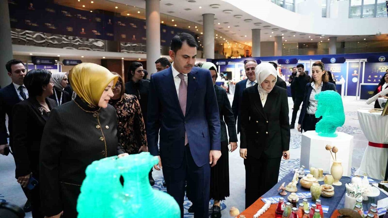 BAKAN KURUM, AK PARTİ GENEL MERKEZ KADIN KOLLARI BAŞKANLIĞI'NCA DÜZENLENEN ULUSLARARASI YEREL...