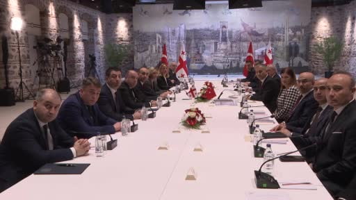 Bakan Yerlikaya: "Kabine dönemimizde 58 farklı ülkeden kırmızı bültenle aranan 588 suçlu...