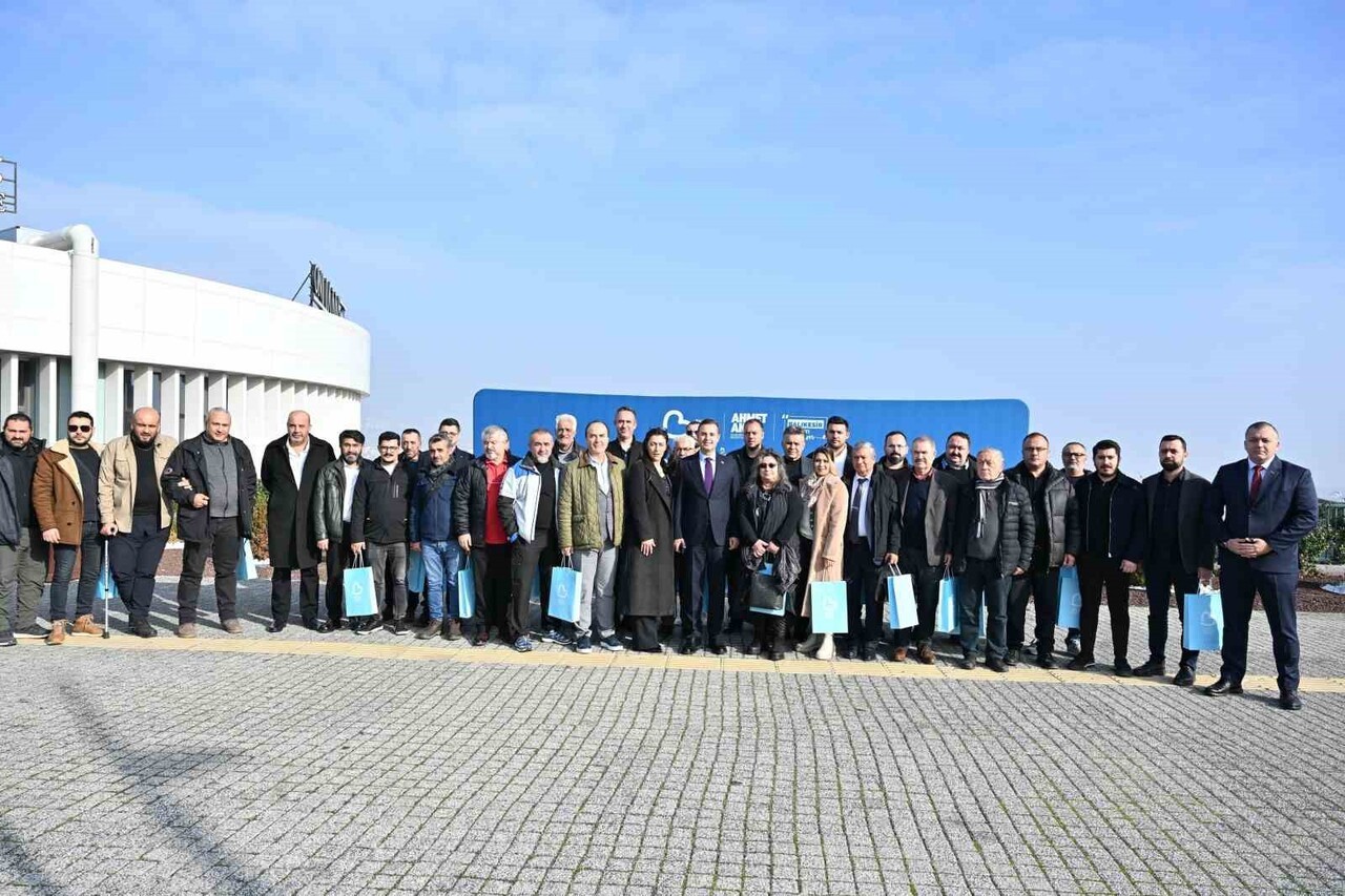 BALIKESİR BÜYÜKŞEHİR BELEDİYE BAŞKANI AHMET AKIN, KENTTE FAALİYET GÖSTEREN YEREL VE ULUSAL MEDYA...
