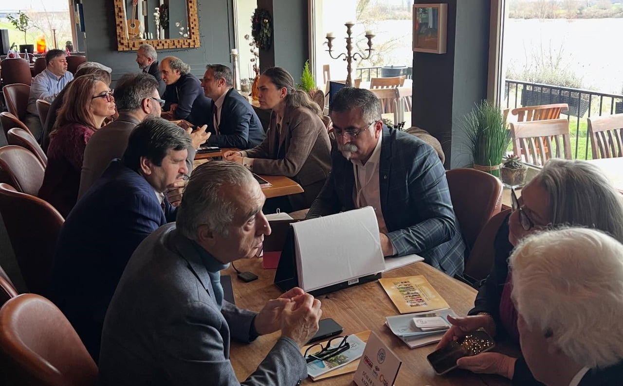 BALIKESİR’İN EDREMİT İLÇESİNDE TURİZMİ CANLANDIRMAK, AVRUPA’DAN BÖLGEYE OLAN UÇUŞLARI ARTIRMAK VE...