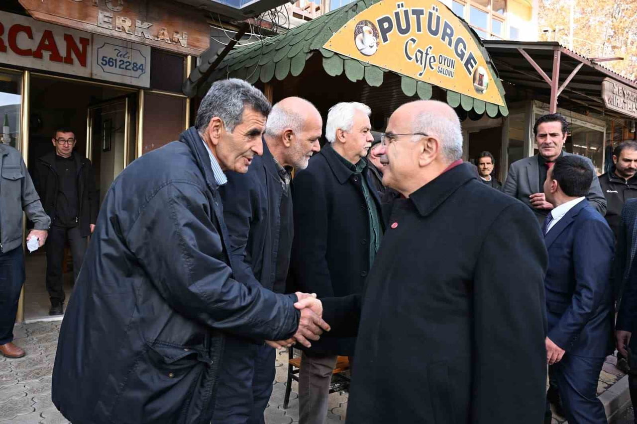 BAŞKAN ER, "MALATYA ESKİSİNDEN GÜZEL YAŞANABİLİR VE GÜÇLÜ BİR ŞEHİR OLACAK"