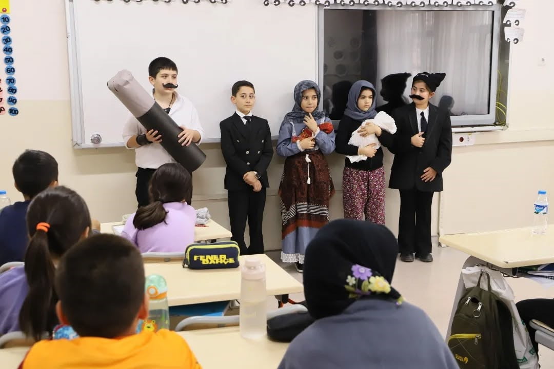BAYBURT’TA ÖĞRENCİLERE 'OKUMA HALKALARI PROJESİ' İLE KİTAP OKUMA ALIŞKANLIĞI...