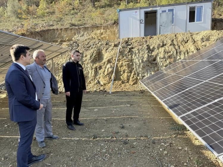 BİLECİK'TE GÜNEŞ ENERJİSİYLE SULAMA SİSTEMİ KURULDU