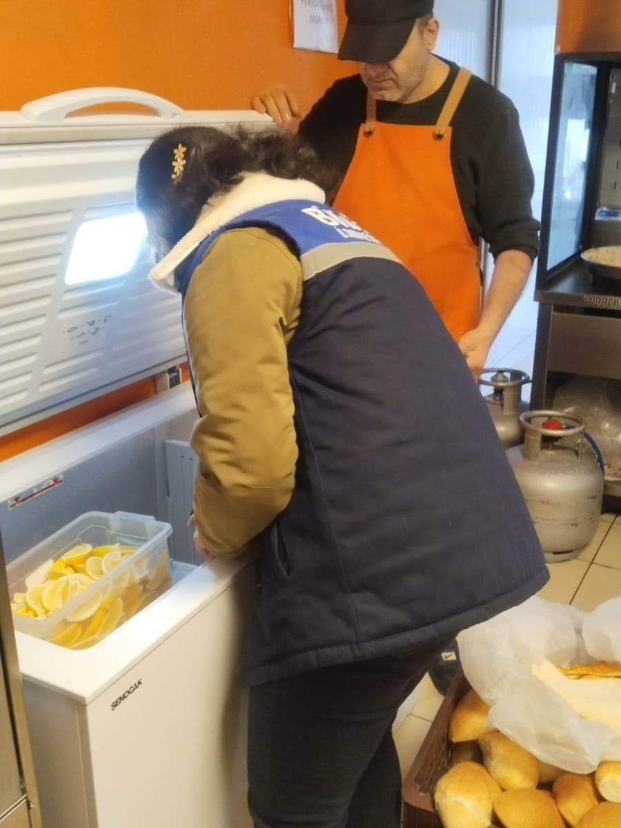 BİLECİK’TE YILBAŞI ÖNCESİ GIDA ÜRÜNLERİNE SIKI DENETİM