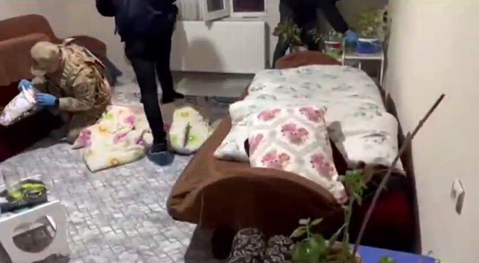 BİTLİS İL JANDARMA KOMUTANLIĞI EKİPLERİNCE TATVAN VE GÜROYMAK İLÇELERİNDE EŞ ZAMANLI DÜZENLENEN...