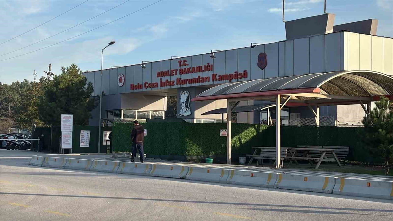 BOLU'DA POLİS VE JANDARMA EKİPLERİNCE SON BİR HAFTADA GERÇEKLEŞTİRİLEN DENETİMLERDE YAKALANAN 101...