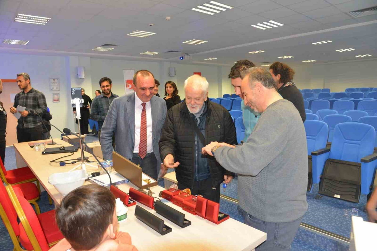 BŞEÜ’DE ‘GÖKTAŞI AVCISI’ SEMİNERİ YOĞUN İLGİ GÖRDÜ