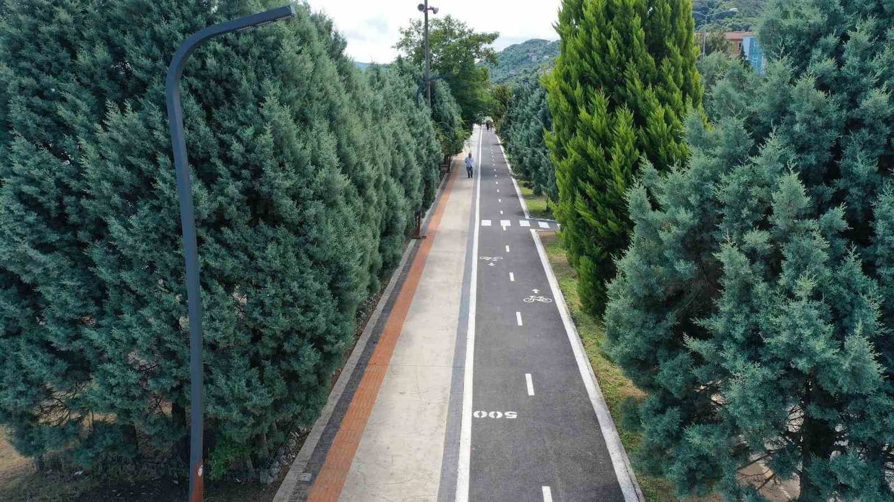 BU ÇERÇEVEDE ÜNYE, PERŞEMBE, FATSA, GÜLYALI VE ALTINORDU’DA BİSİKLET YOLLARI İNŞA EDİLDİ....