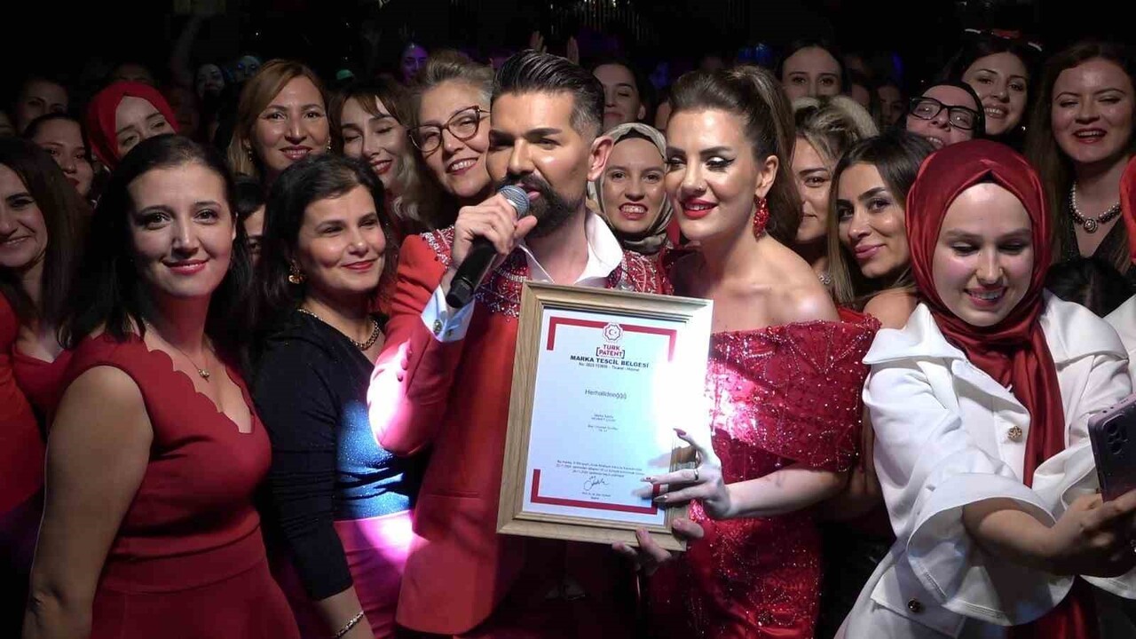 BU KELİMEYİ HERKES KULLANIYORDU ARTIK MEHMET ÇEVİK’TEN İZİN ALACAKLAR