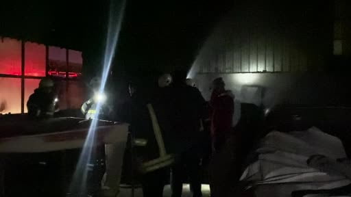 Burdur'da oto boyama atölyesinde yangın korkuttu