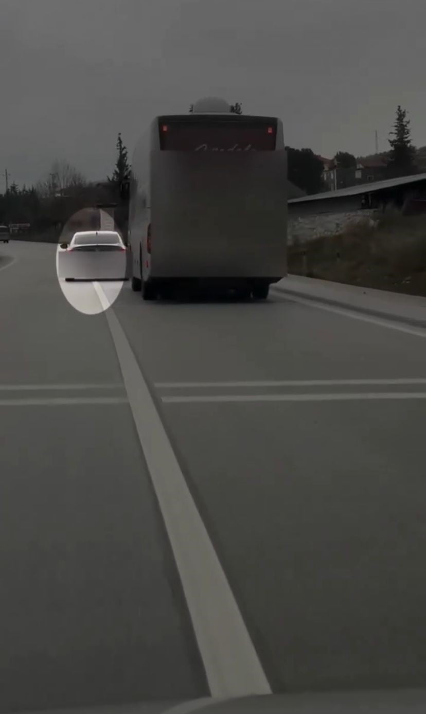 BURDUR'DA YOLCU OTOBÜSÜ VE DİĞER SÜRÜCÜLERİN CAN VE MAL GÜVENLİĞİNİ TEHLİKEYE DÜŞÜRECEK ŞEKİLDE...