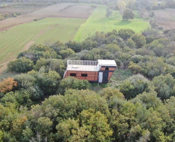 BURSA'DA, HAFTA SONUNU GEÇİRMEK İÇİN ALDIĞI TİNY HOUSE, ÇALININCA SAHİBİ ŞAŞKINA DÖNDÜ. YAKLAŞIK 1...