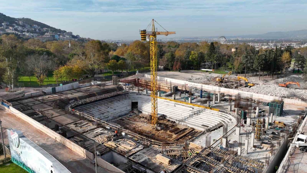 BURSA BÜYÜKŞEHİR BELEDİYESİ TARAFINDAN TEKRAR AYAĞA KALDIRILACAK OLAN KENTİN SİMGE YAPILARINDAN...