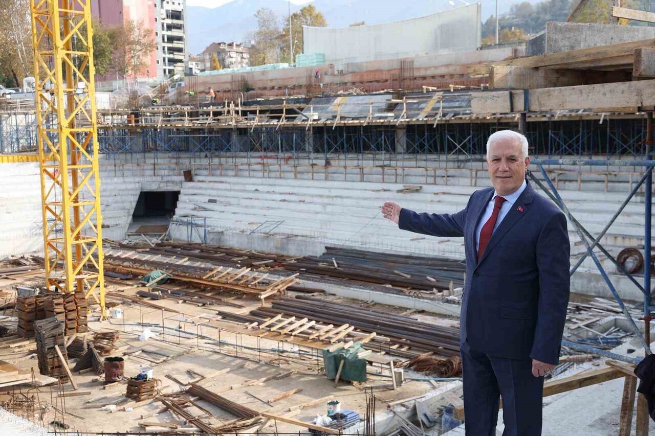 BURSA BÜYÜKŞEHİR BELEDİYESİ TARAFINDAN TEKRAR AYAĞA KALDIRILACAK OLAN KENTİN SİMGE YAPILARINDAN...