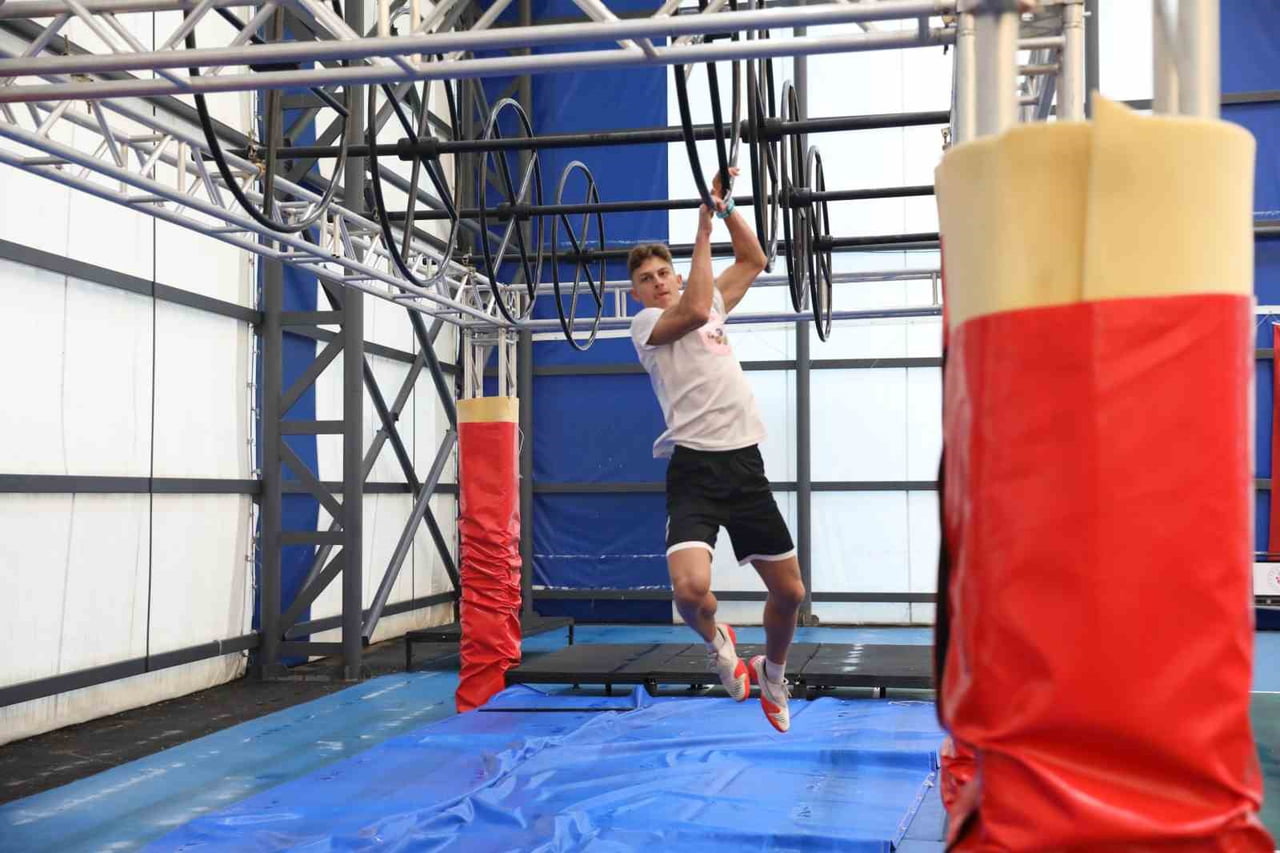 BURSA BÜYÜKŞEHİR BELEDİYESPOR’UN GENÇ MİLLİ SPORCUSU MUHAMMED EMİR KURTULAN, HEDEFİNİ YENİ...